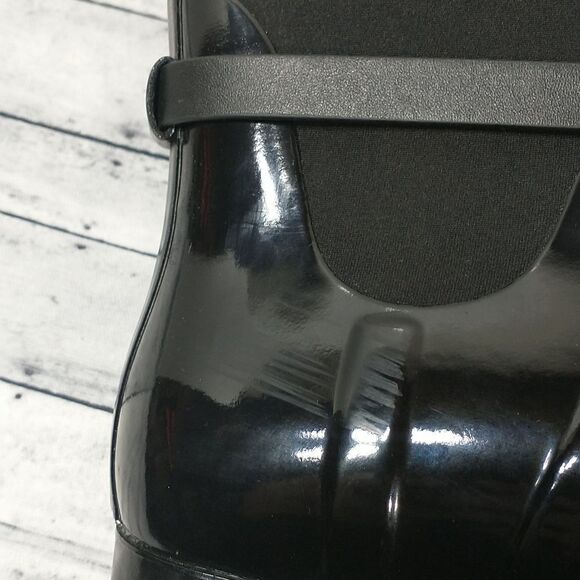 MICHAEL KORS | Rain Boots Size 6 - Picture 9 of 9